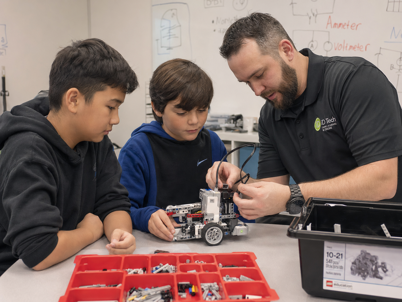 stem education hong kong workshop on-site | robotics class hk experience | FlintHub Academy HK